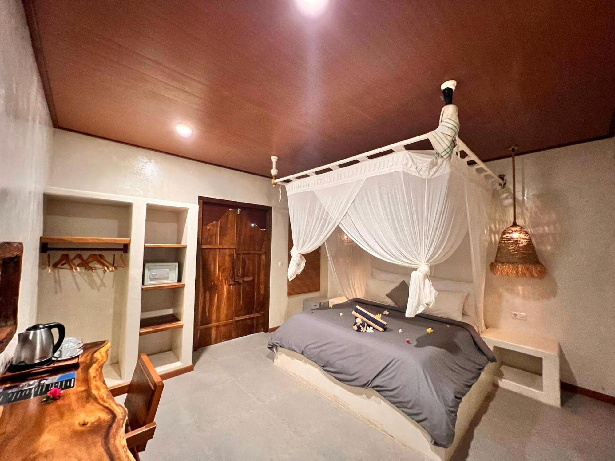 Gili Lumbung Bungalow غيلي آير المظهر الخارجي الصورة