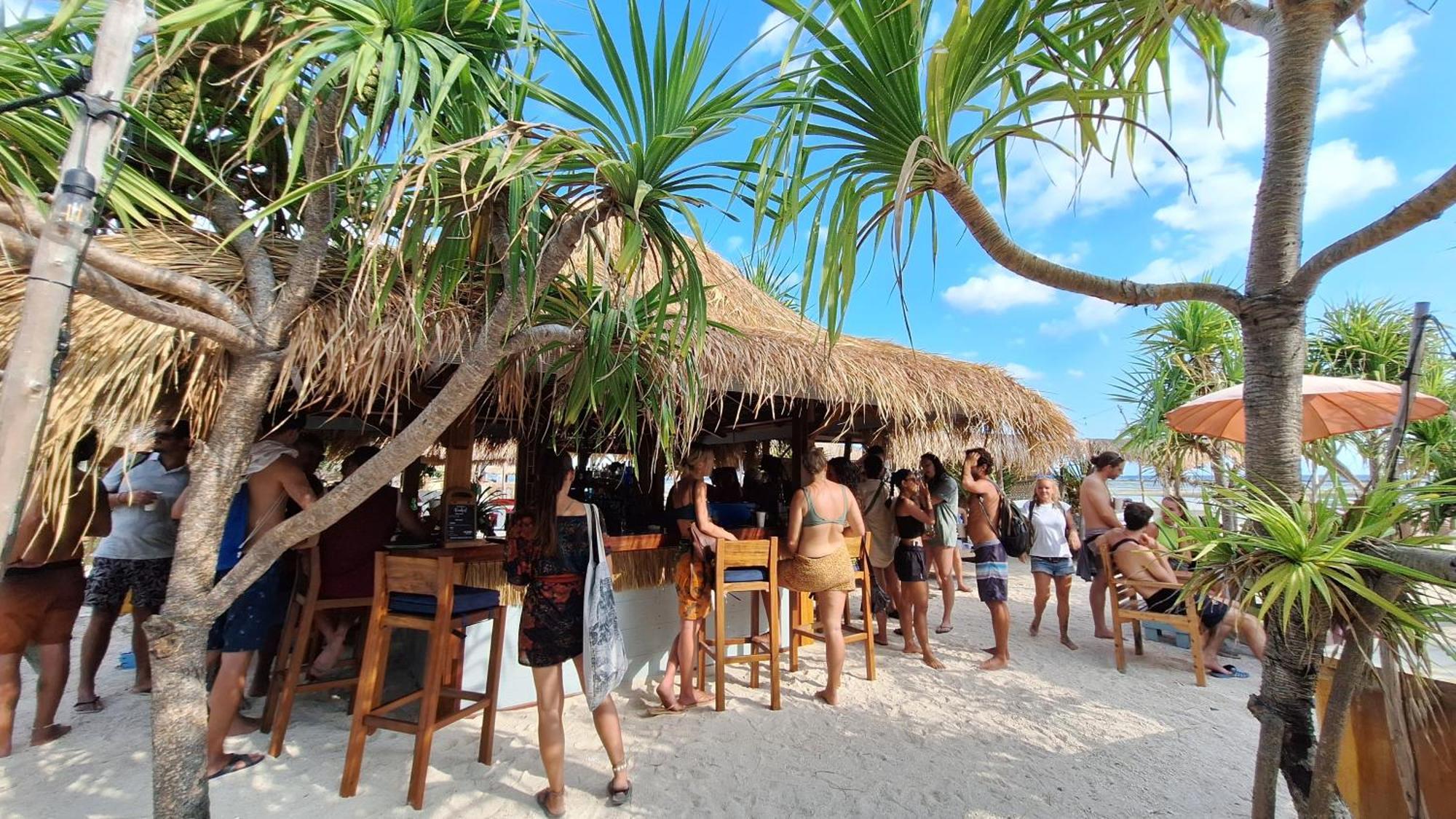 Gili Lumbung Bungalow غيلي آير المظهر الخارجي الصورة