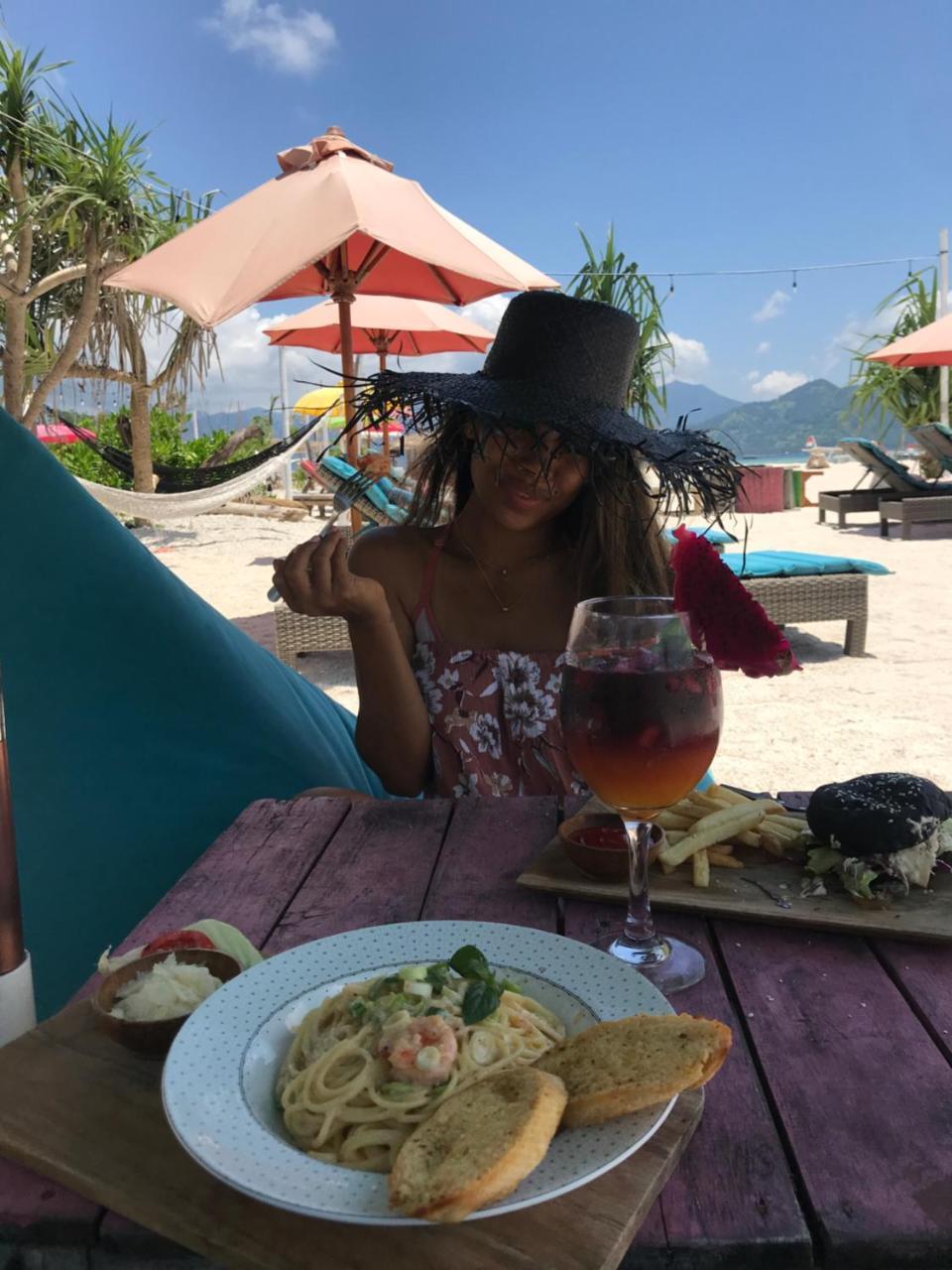 Gili Lumbung Bungalow غيلي آير المظهر الخارجي الصورة